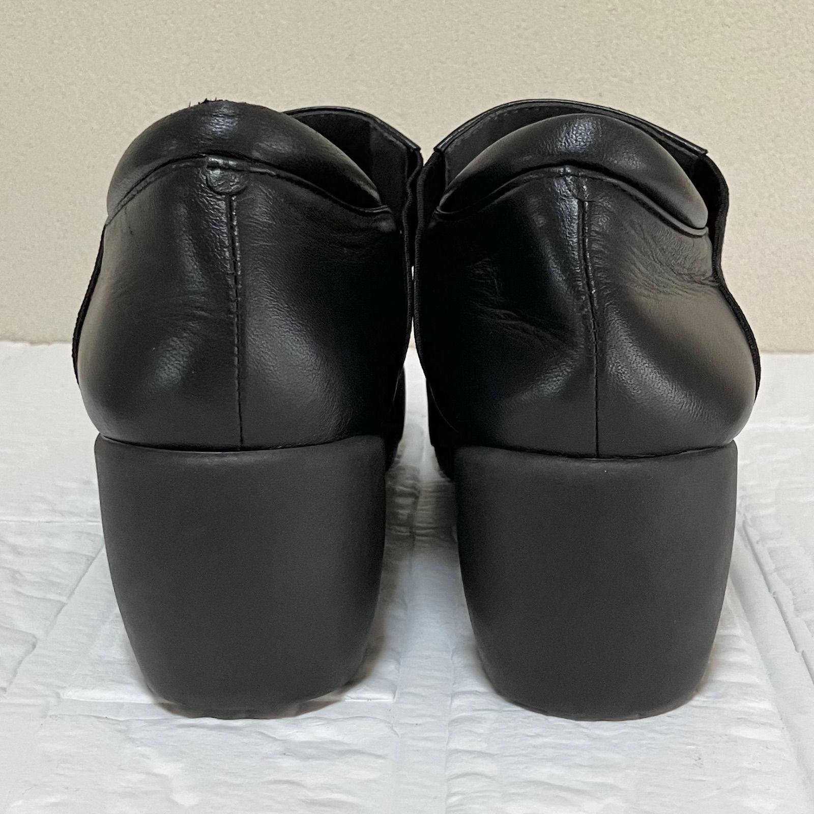 美品ヒルズアヴェニュー ウェーブソールローファーパンプスブラック22センチ ヒルズアベニュー/ウェーブソール/22センチ ヒルズアヴェニュー