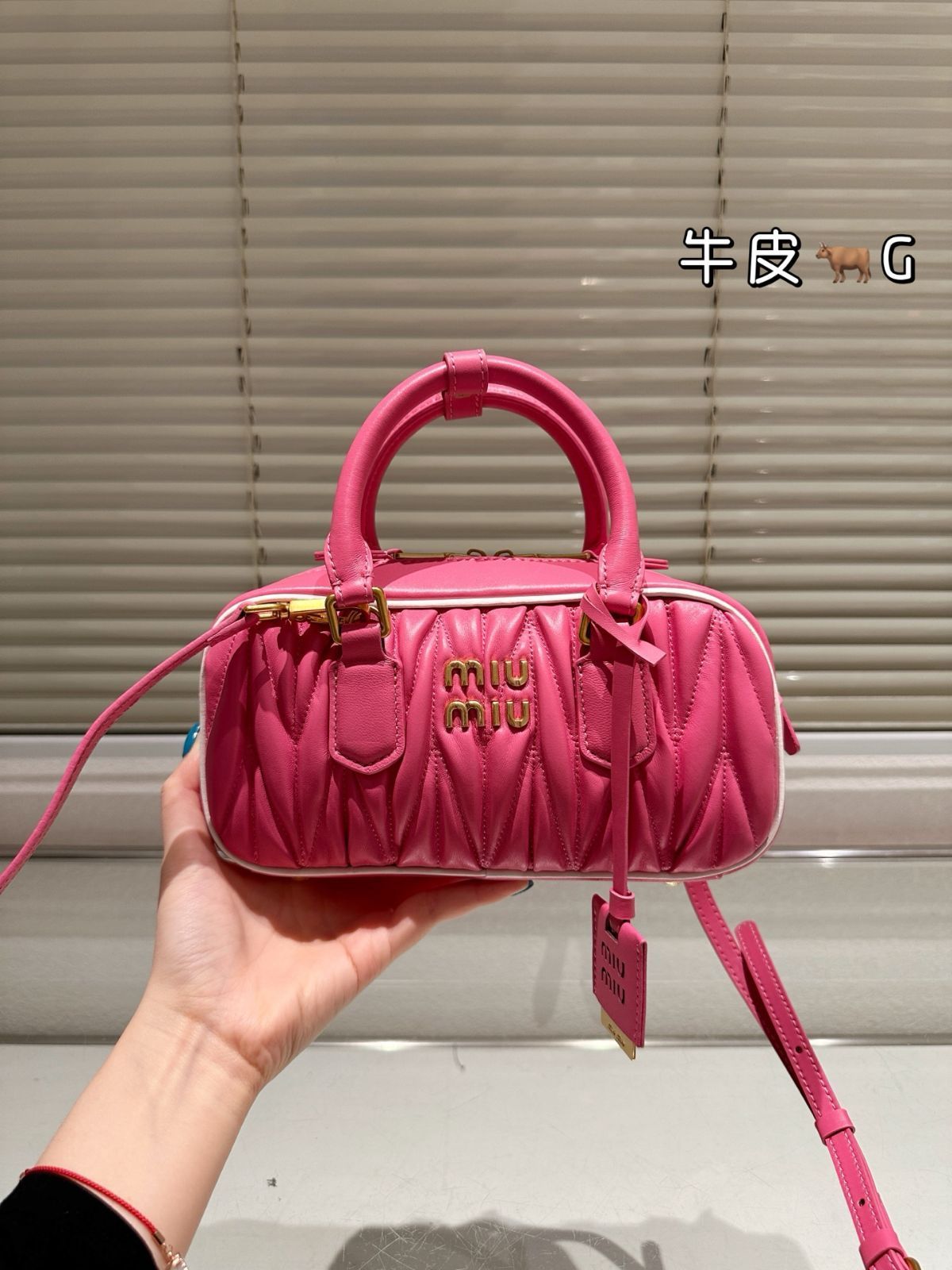 【MIU MIU】バックル付 ブラッシュド スリングバック レッド Crimson Patent Leather Slingbacks With Buckles | Miu Miu