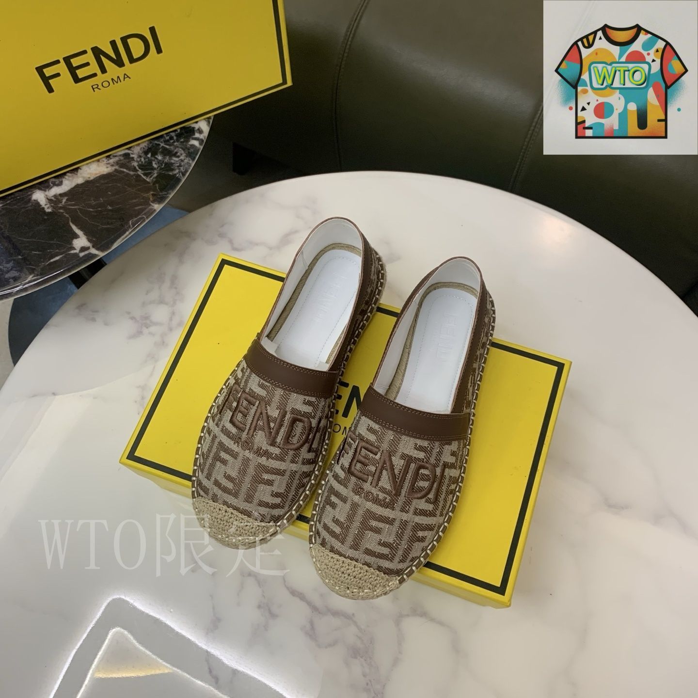 乾隆五年 田黄石龍彫印章 寿山石 蘿蔔紋 手彫 文房置物 1158g 風水置物 乾隆五年 田黄石龍彫印章 寿山石 蘿蔔紋 手彫 文房置物 1158g