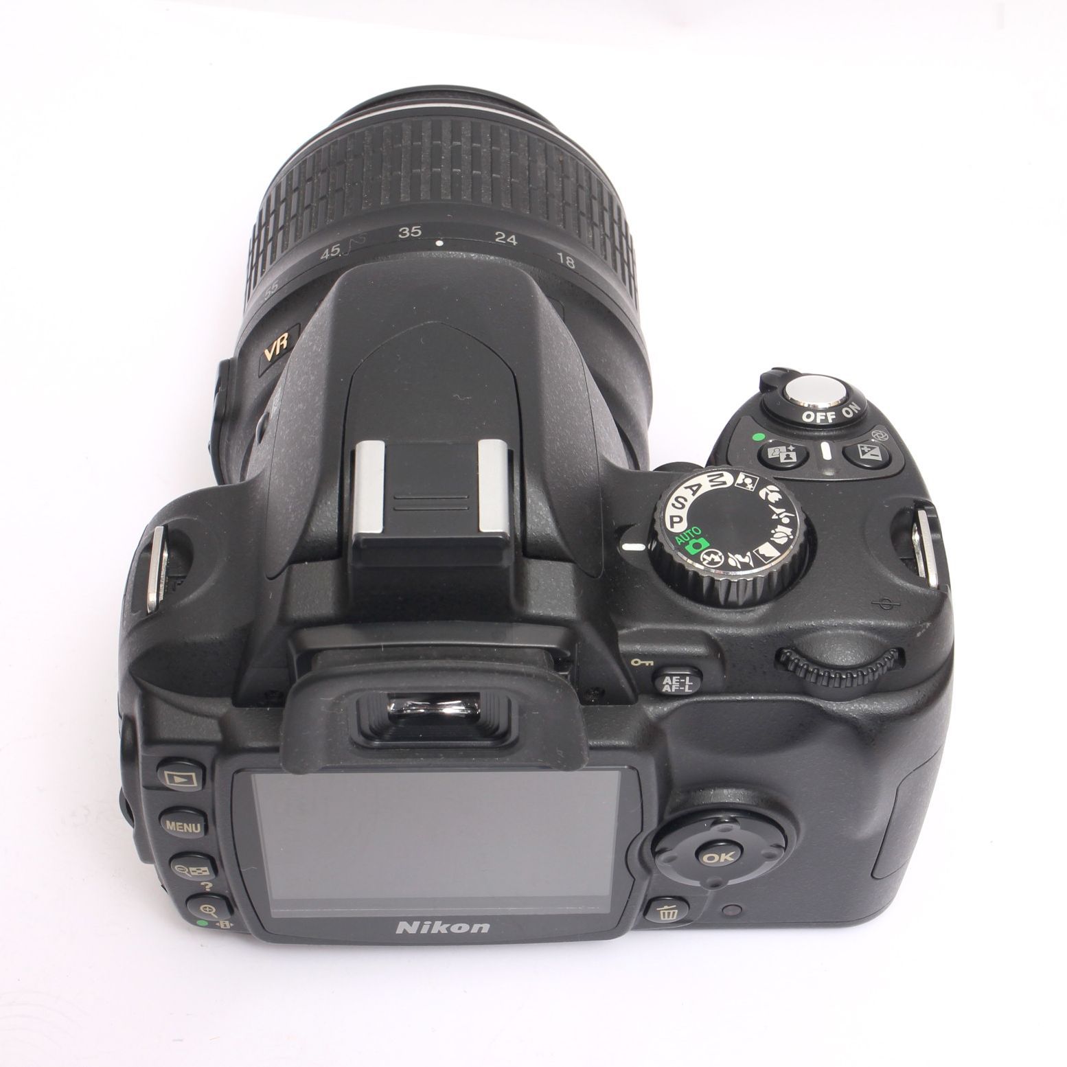 Nikon D60　AF-S DX 18-55mmレンズ付き Amazon.co.jp: Nikon D60 10.2MP デジタル一眼レフカメラ 18