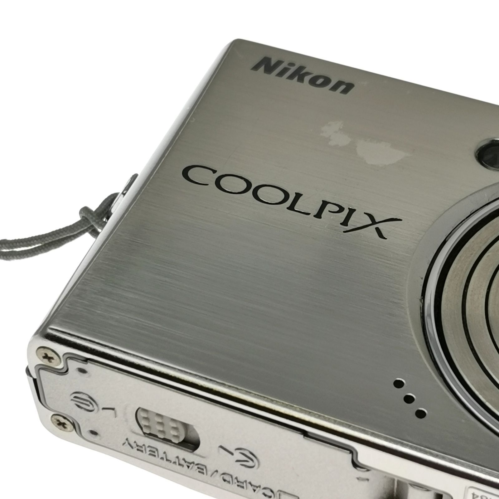 ニコン coolpix s510 シルバー デジカメ 充電器ないため動作未確認