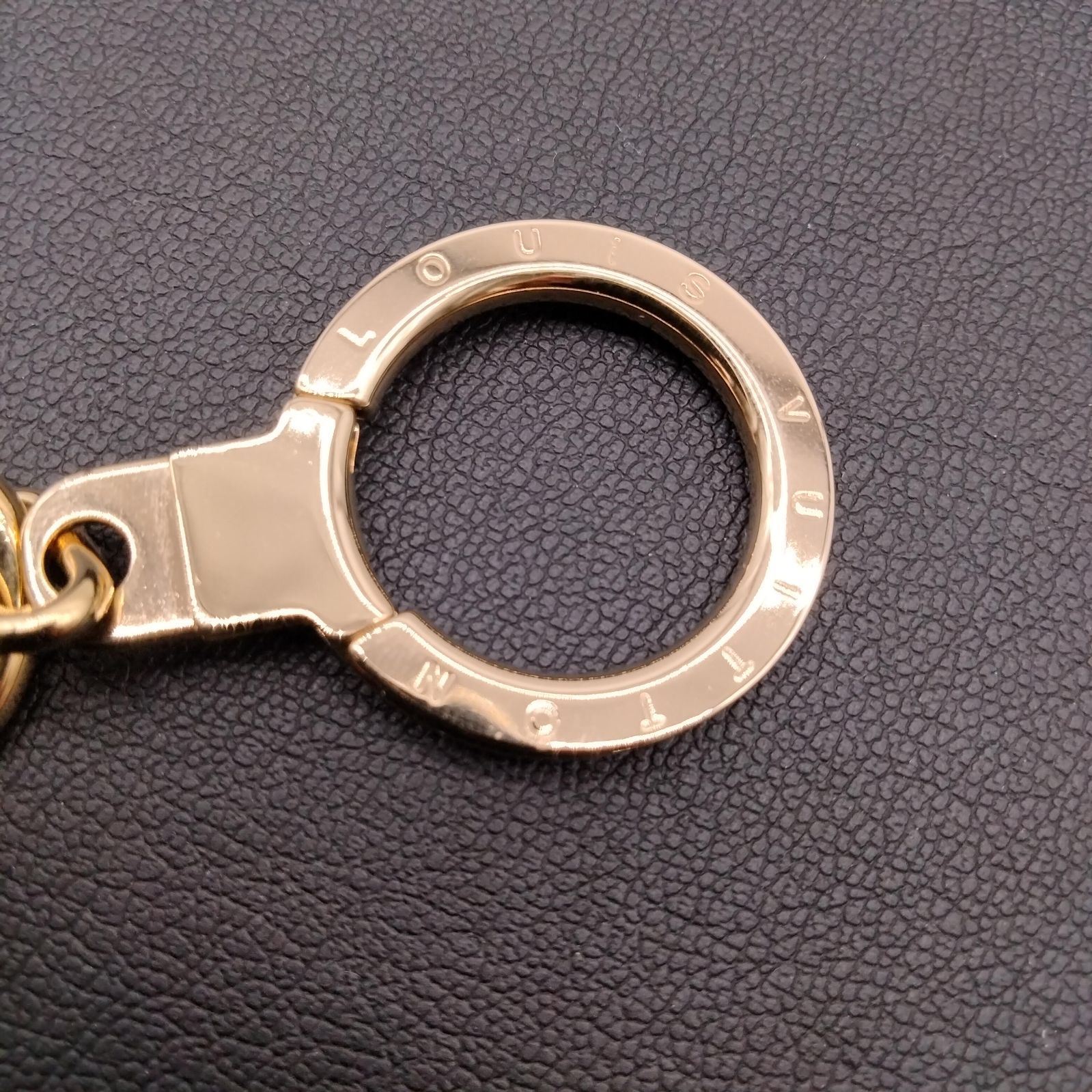 ✨美品✨ ルイヴィトン キーチェーン バッグチャーム M62698