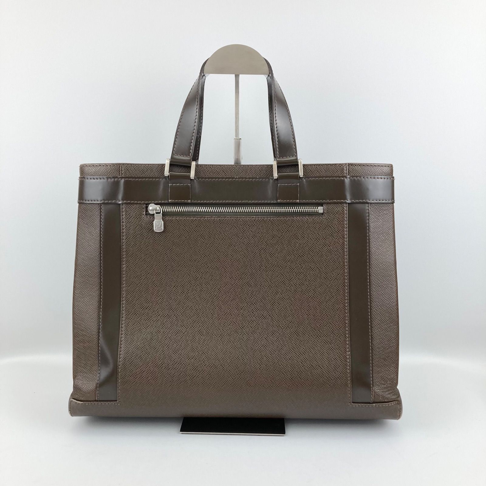 LOUIS VUITTON ルイヴィトン M31028 カスベック PM タイガ