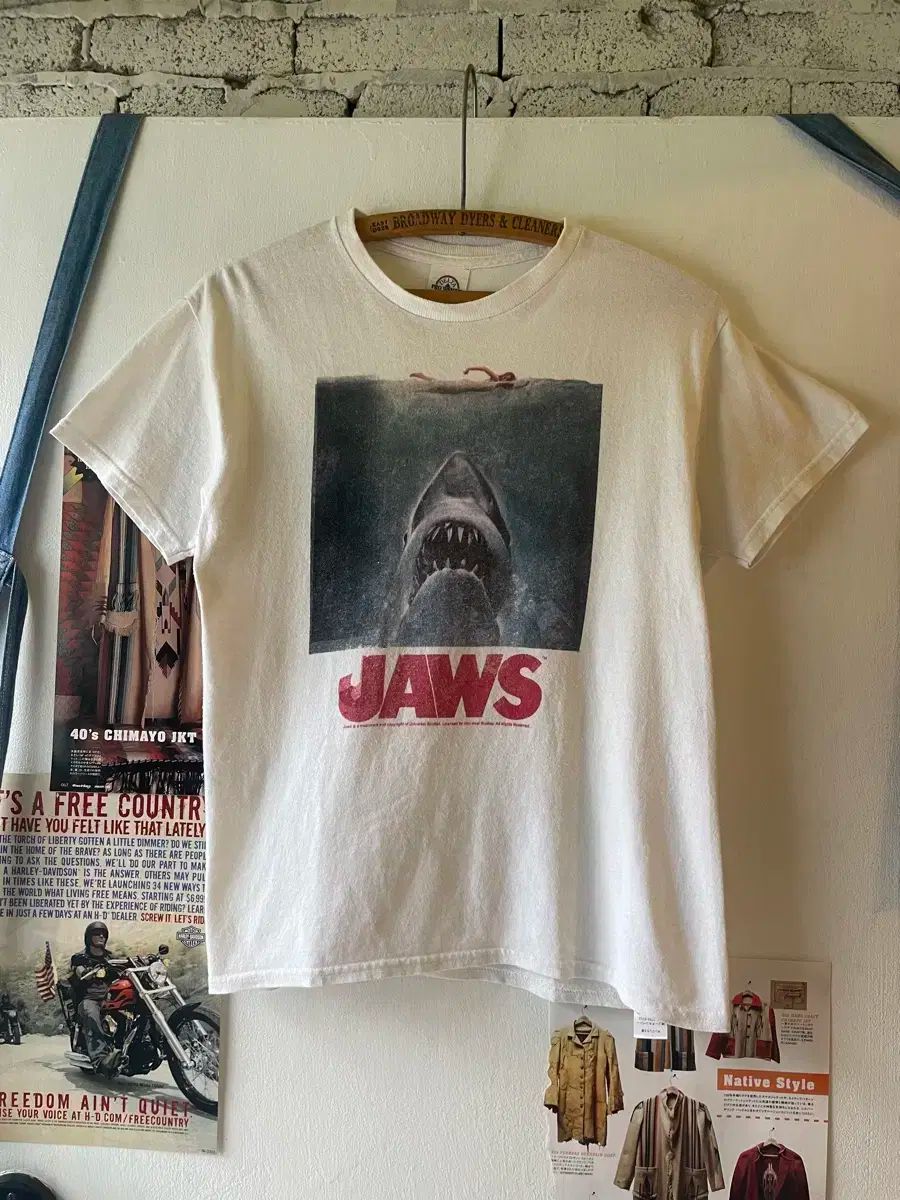 旧家出品】雪舟 「秋冬山水図」 掛軸 東京国立博物館 正式許諾 限定E.A