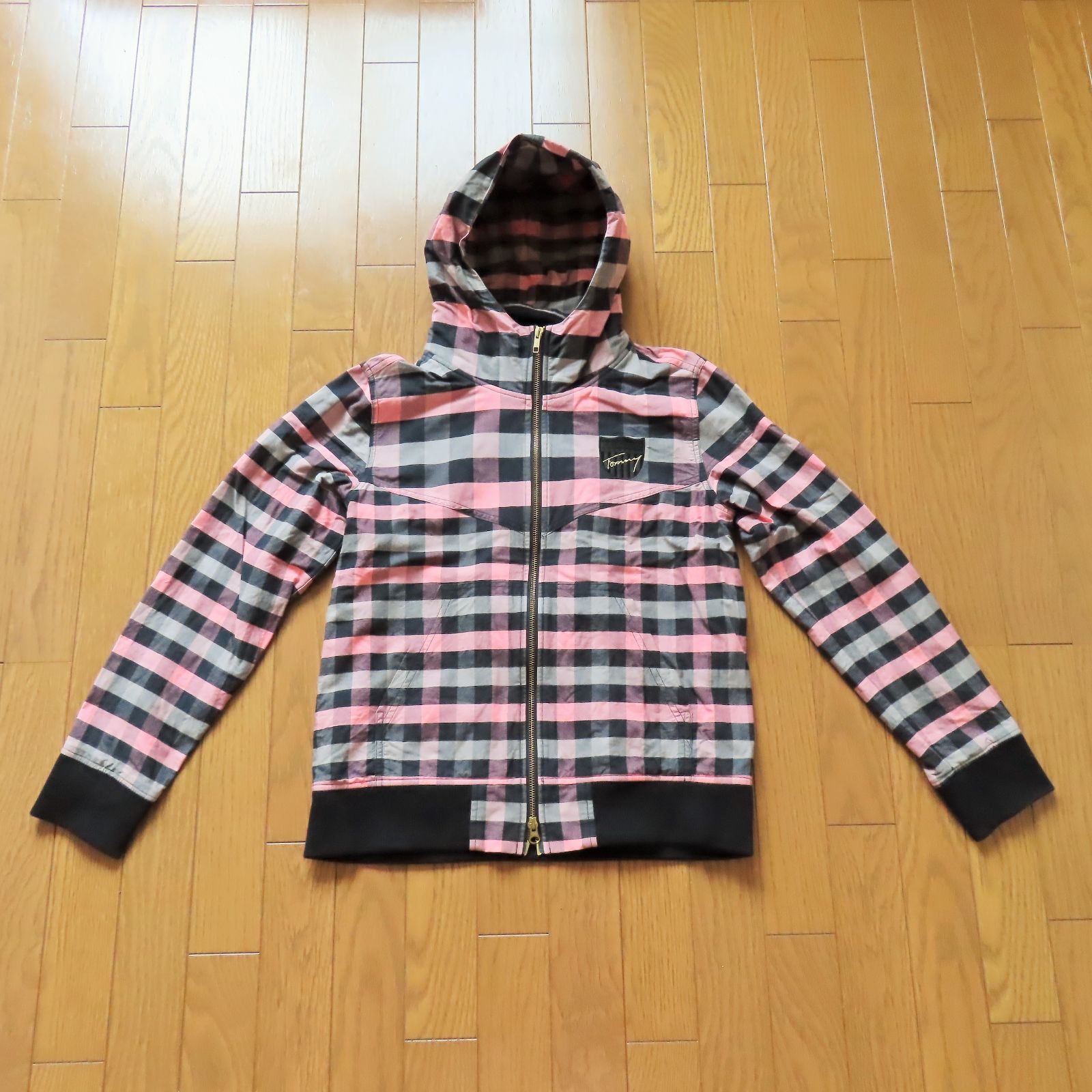 美品 Tommy hilfiger トミーヒルフィガー 裏地 メッシュ パーカー 