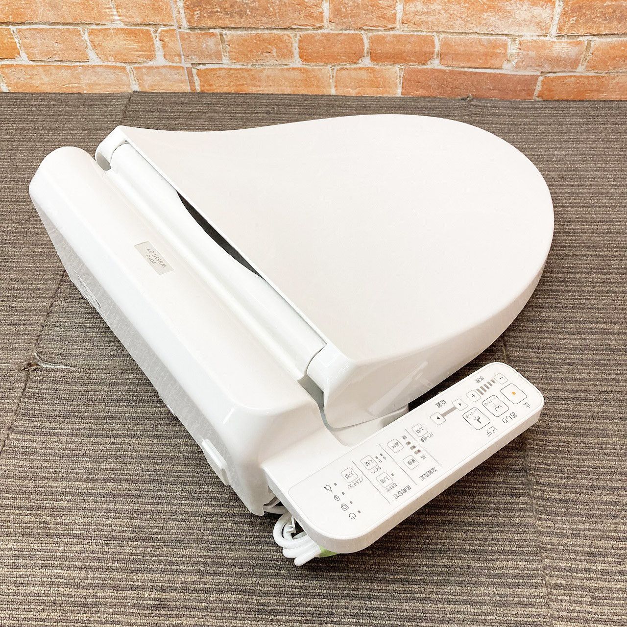 ウォシュレット シャワートイレ