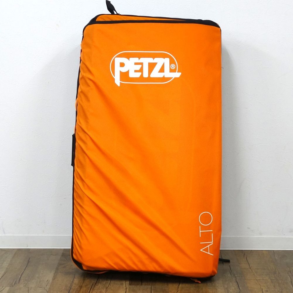 極美品 ペツル PETZL ALTO アルト クラッシュパッド ボルダリング クライミング マット アウトドア 極美品 ペツル PETZL ALTO アルト クラッシュパッド