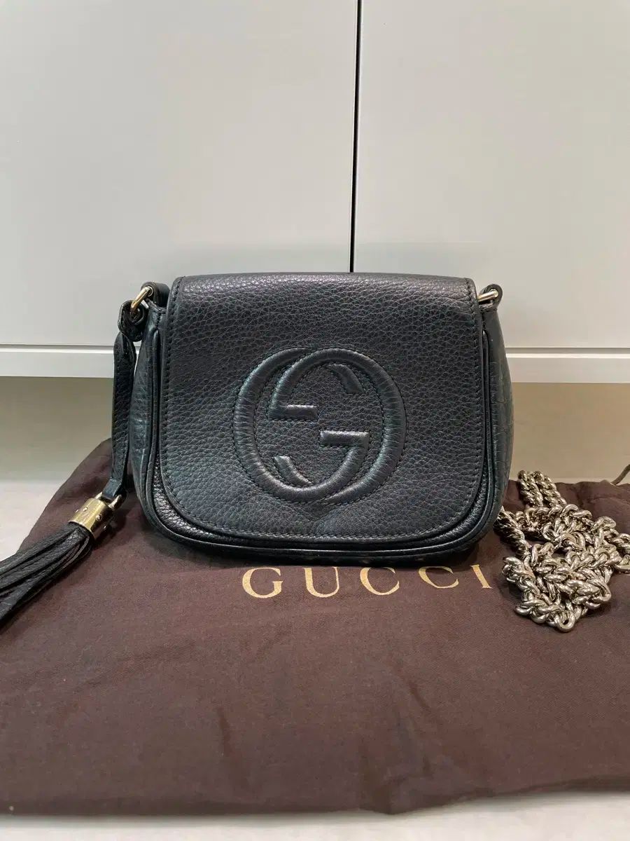 GUCCI グッチ タッセル クロスバッグ