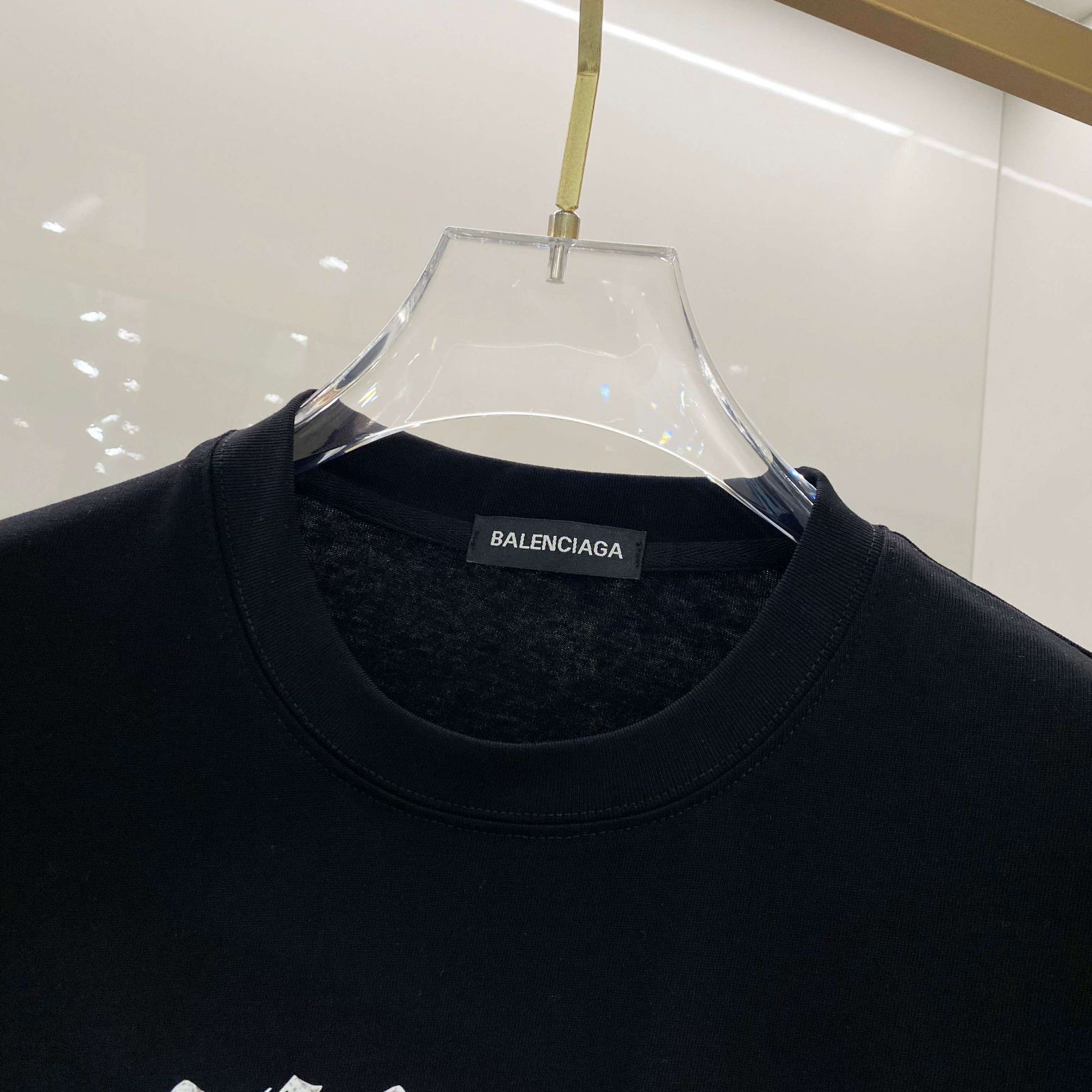 茄子　バレンシアガ BALENCIAGA　ミニロゴプリントTシャツ バレンシアガ（Balenciaga） プリント ショートスリーブ T