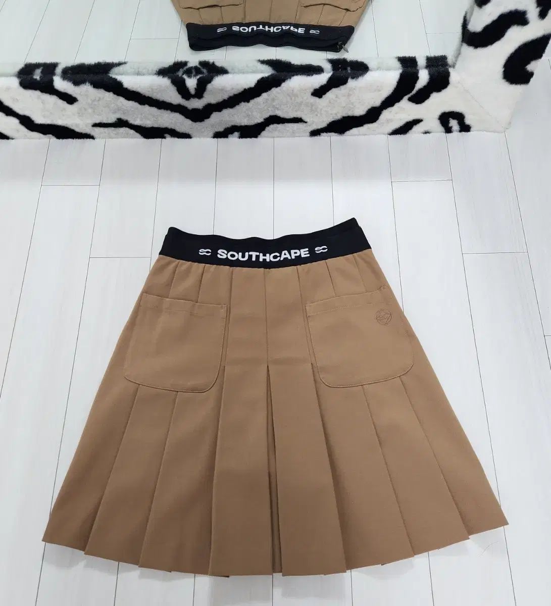 SOUTH CAPE ゴルフ プリーツ スカート 64