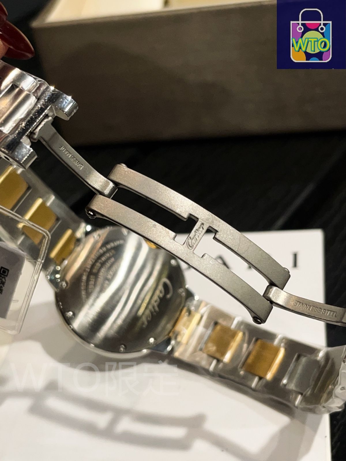 Cartier 専用ケース付き Cartier] ブルーボア 33mm レディースウォッチ - 専用ケース