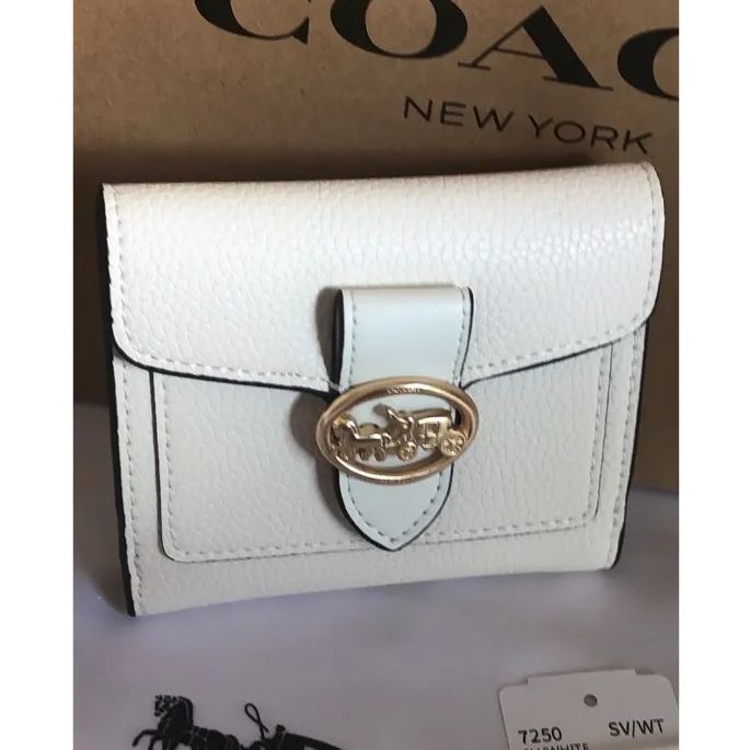 セール中✳️ Sale 匿名配送 新品 ✳️ COACH コーチ 財布