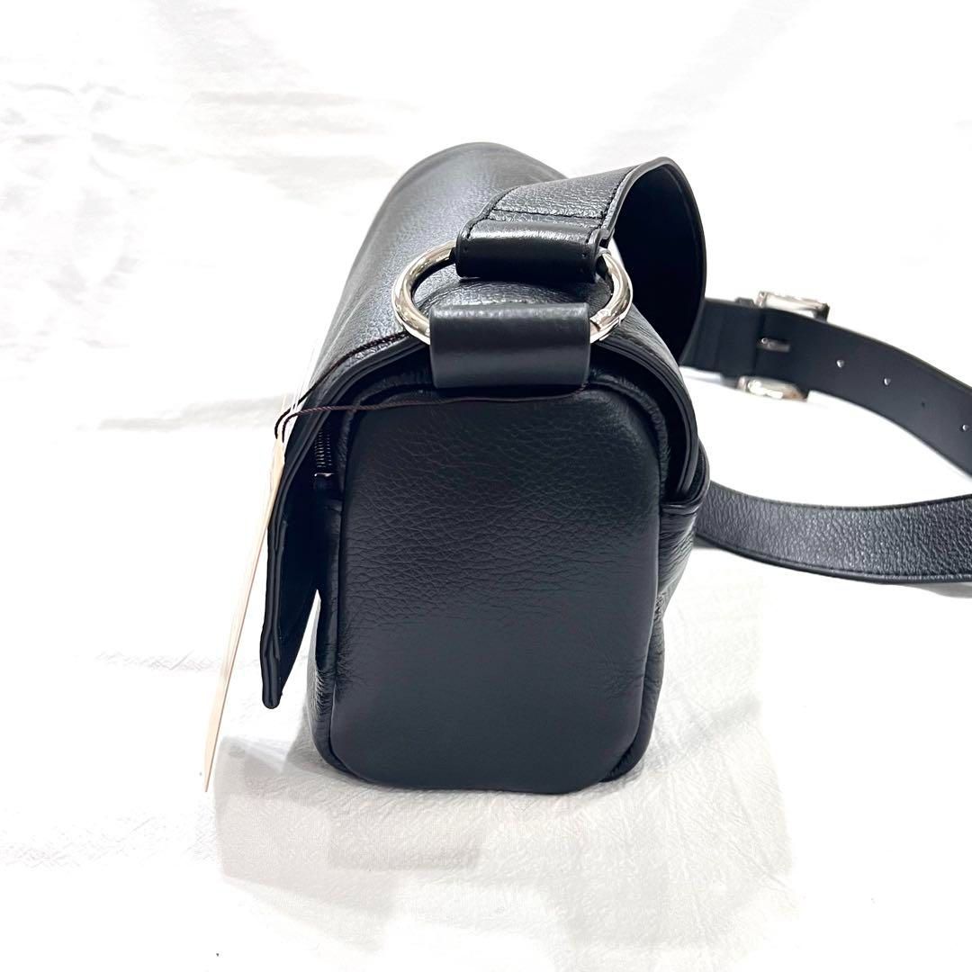 タグ付き☆ BEARDSLEY ビアズリー レザーボディバッグ ブラック