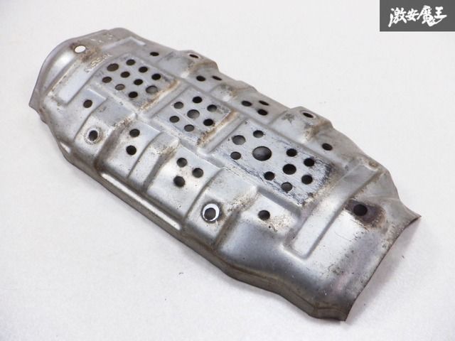 シルビア s15 純正触媒 遮熱版付き シルビア S15 純正触媒 遮熱板付き