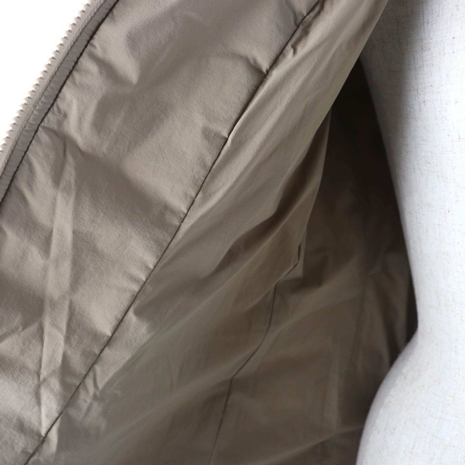 美品☆TATRAS タトラス 20AW LTNU20A4581 CIMA ラクーンファー・フード