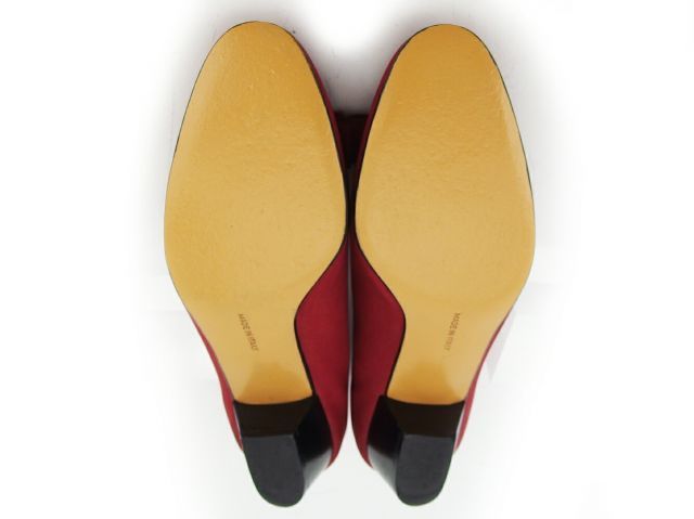美品 サルヴァトーレ フェラガモ 8 1/2 26 スエード ヴァラ リボン Salvatore Ferragamo ヴァラ スエード リボン ベルト ブラック