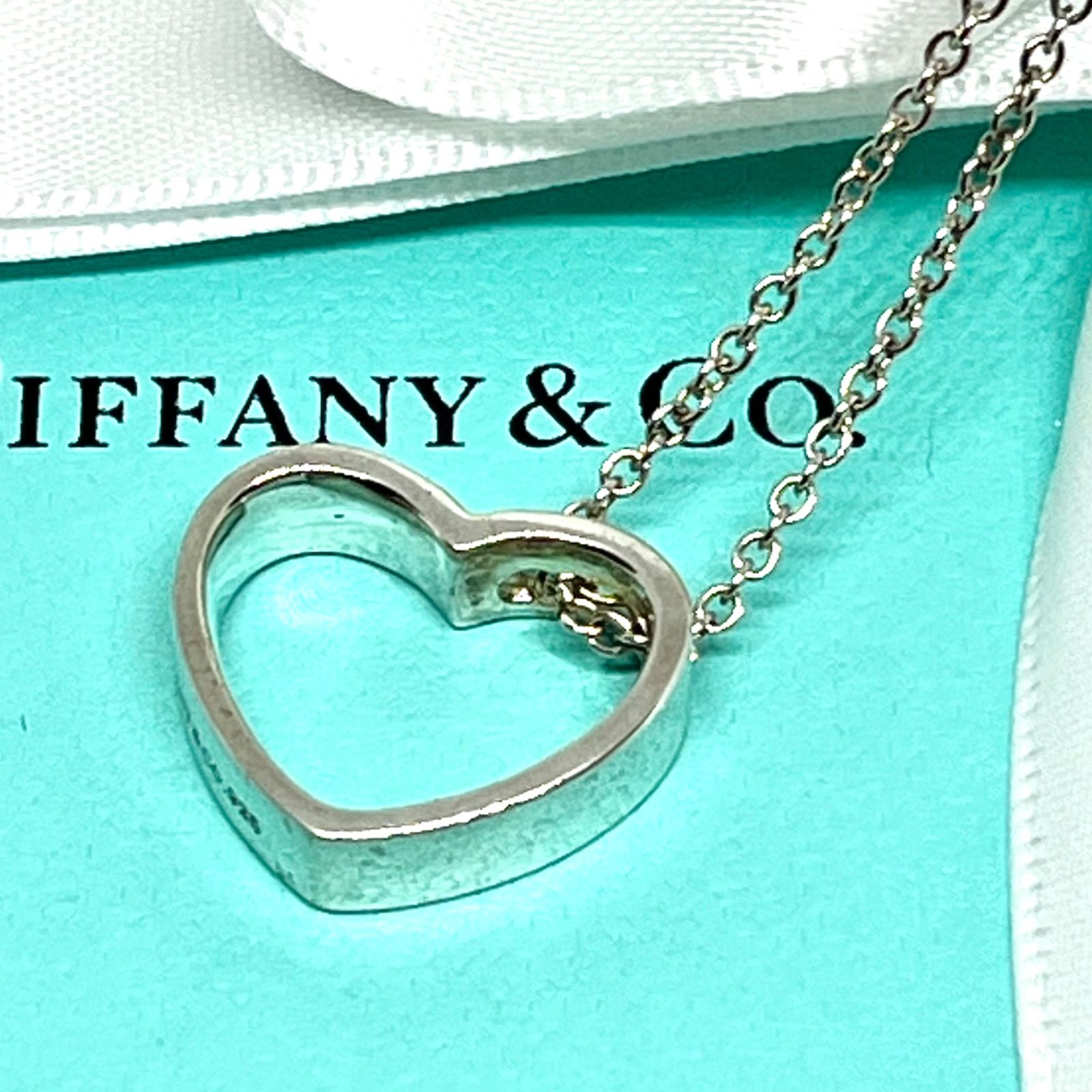 TIFFANY & Co. ティファニージオメトリック ハート ネックレス - メルカリ