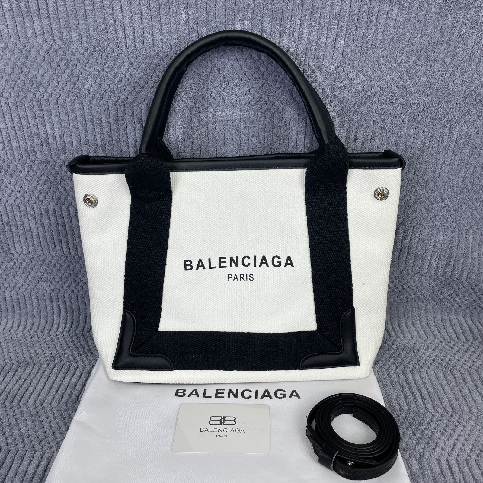 バレンシアガ BALENCIAGA トートバッグ ネイビーカバス XS 2way - メルカリ