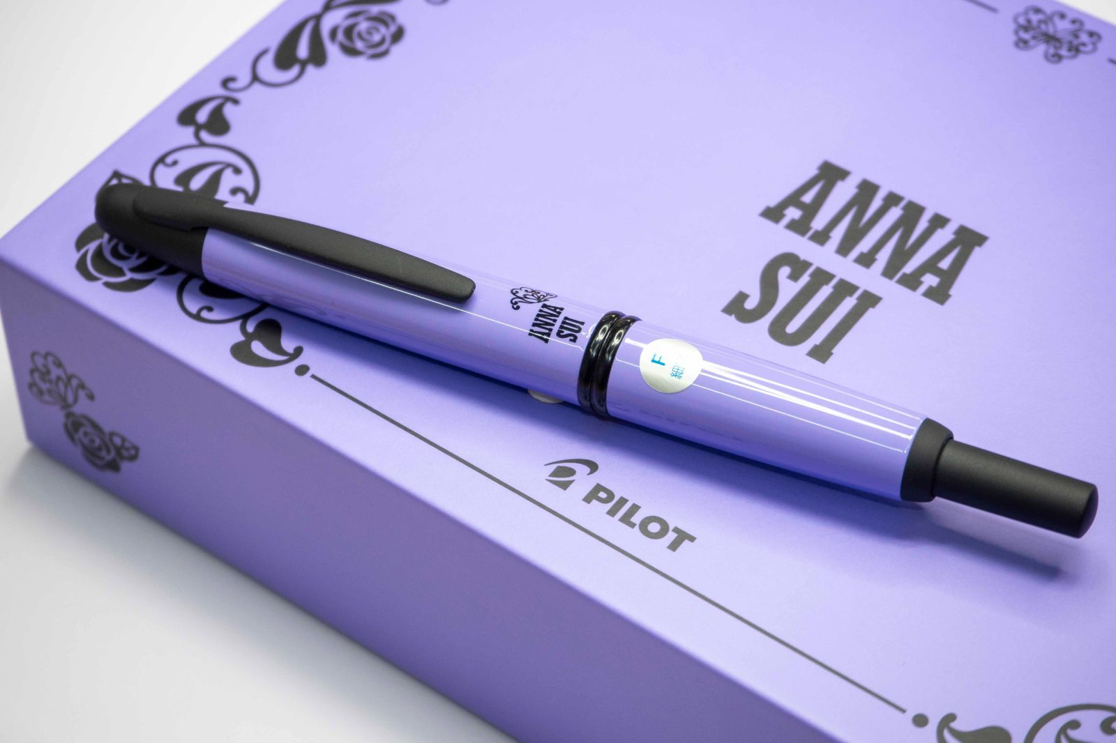 PILOT『キャップレス×ANNA SUI』（数量限定商品）F(細字) - メルカリ