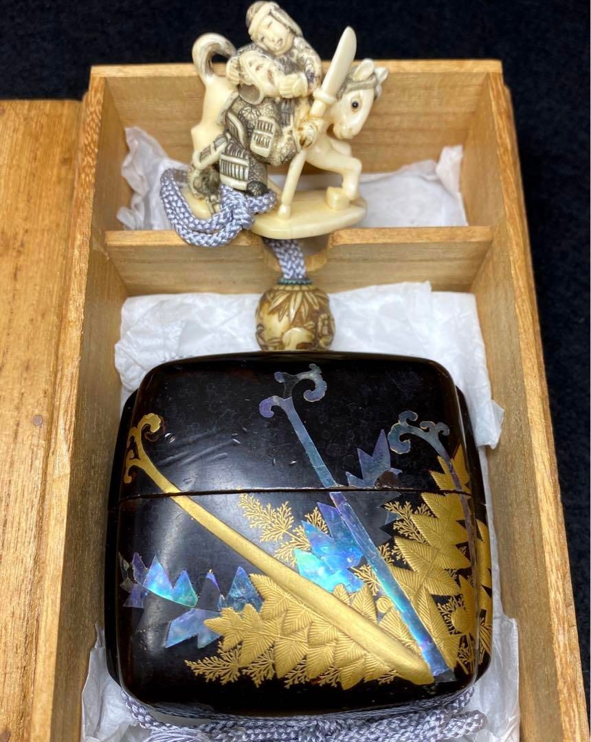 江戸時代 蒔絵印籠 木 102g 東Y6-0910 2Fトカサ