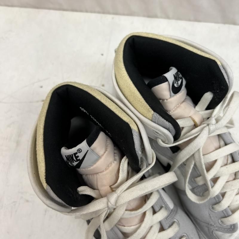 スエード レザー