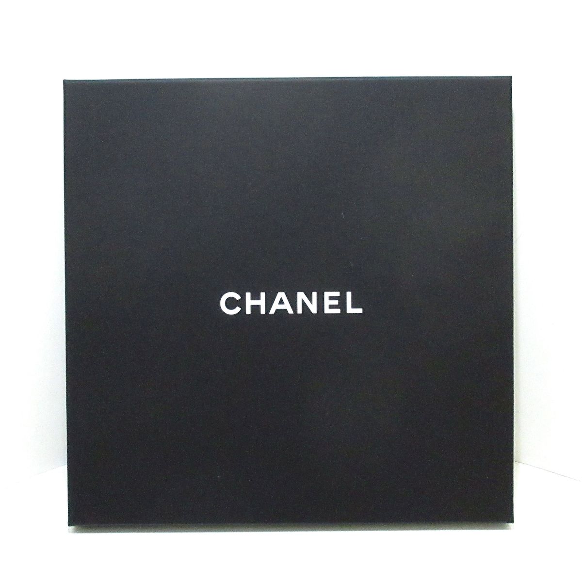 クラシック CHANEL(シャネル) ココマーク 黒×白 マドモアゼル スカーフ美品 小物