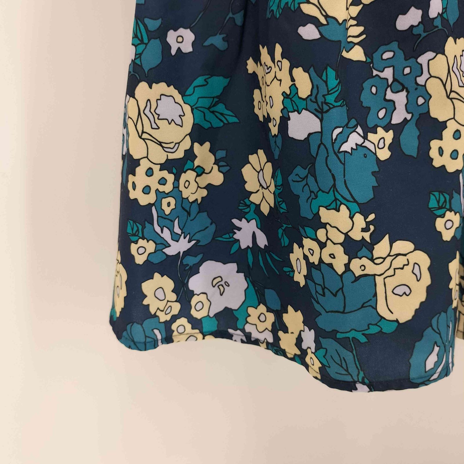 ローズバット　花柄ワンピース ROSE BUD - 【美品】ローズバッド 花柄ワンピースの通販 by りょ