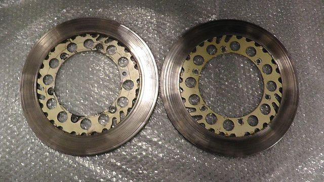 V-MAX JYA2WEE09KA005xxx の フロントディスクローター 1757641717