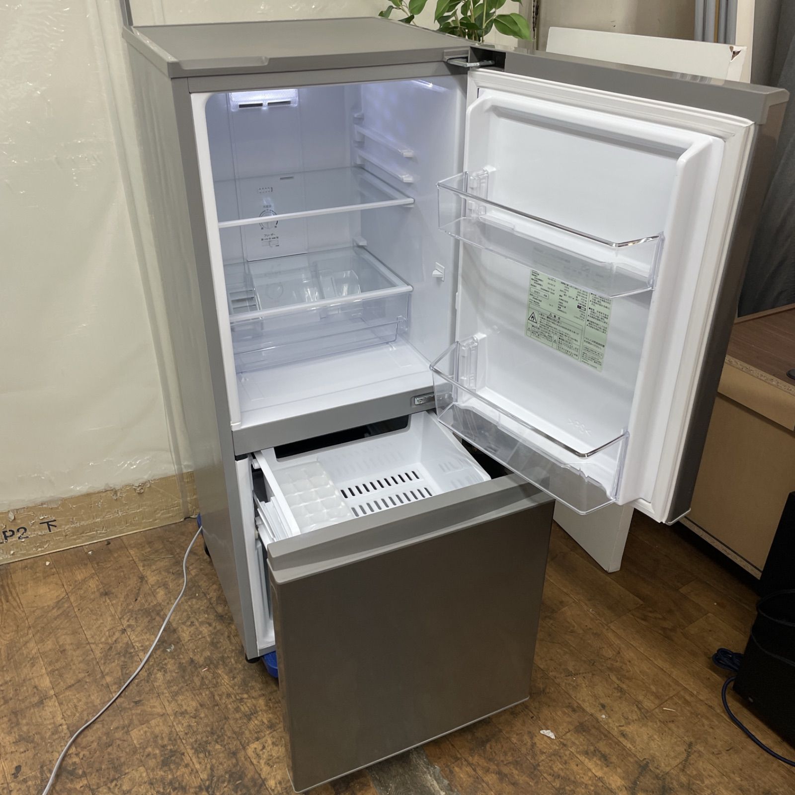 ★送料・設置無料★ 中古 2ドア冷蔵庫 アクア (No.0448) R662 ☀️ 名古屋市近郊配送設置無料！ AQUA 2ドア冷蔵庫（126L