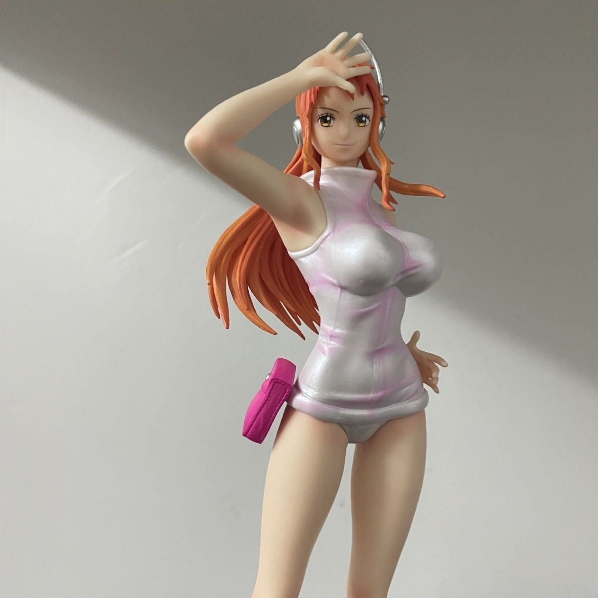 Amazon.co.jp: ナミ フィギュア 1/6スケール 塗装済み完成品