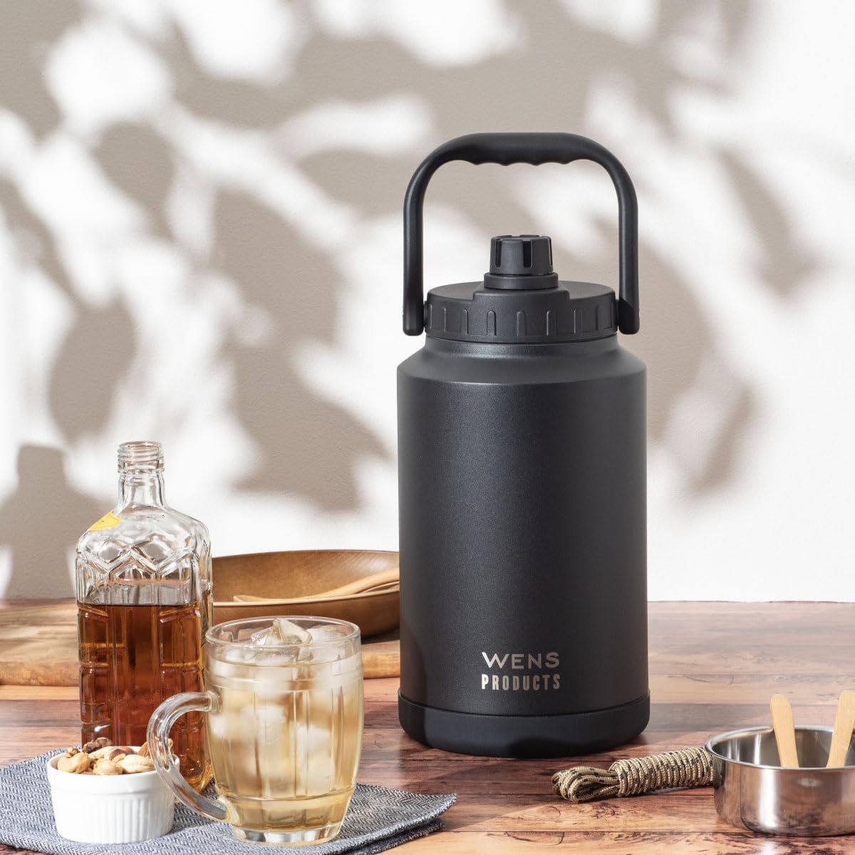 アトラス アイスコンテナ ウォータージャグ 1.9L 保冷 真空断熱 ステンレス アウトドア キャンプ 氷 持ち運び 氷入れ ボトル アトラス  アイスコンテナ ウォータージャグ 1.9L 保冷 真空断熱 ステンレス アウトドア キャンプ 氷 持ち運び 氷入れ ボトル タンク 長時間 溶け ...