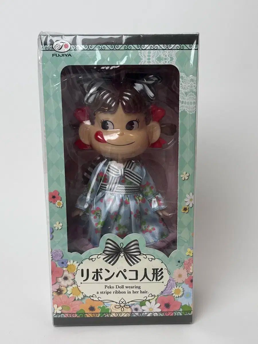 ふじや ペコちゃん ストライプ リボン フィギュア 人形