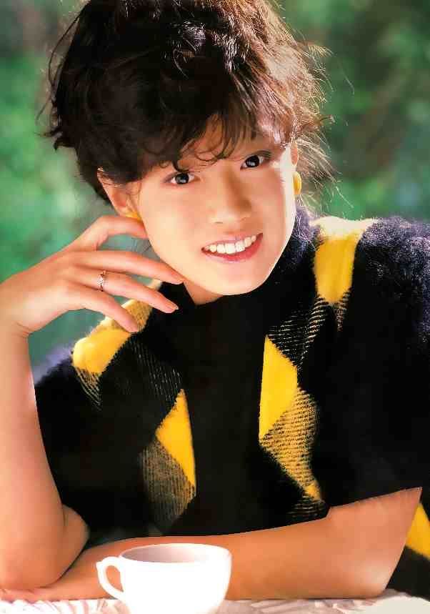 中森明菜ポスター9枚 Yahoo!オークション - 中森明菜 AKINA EAST LIVE Diva fixer