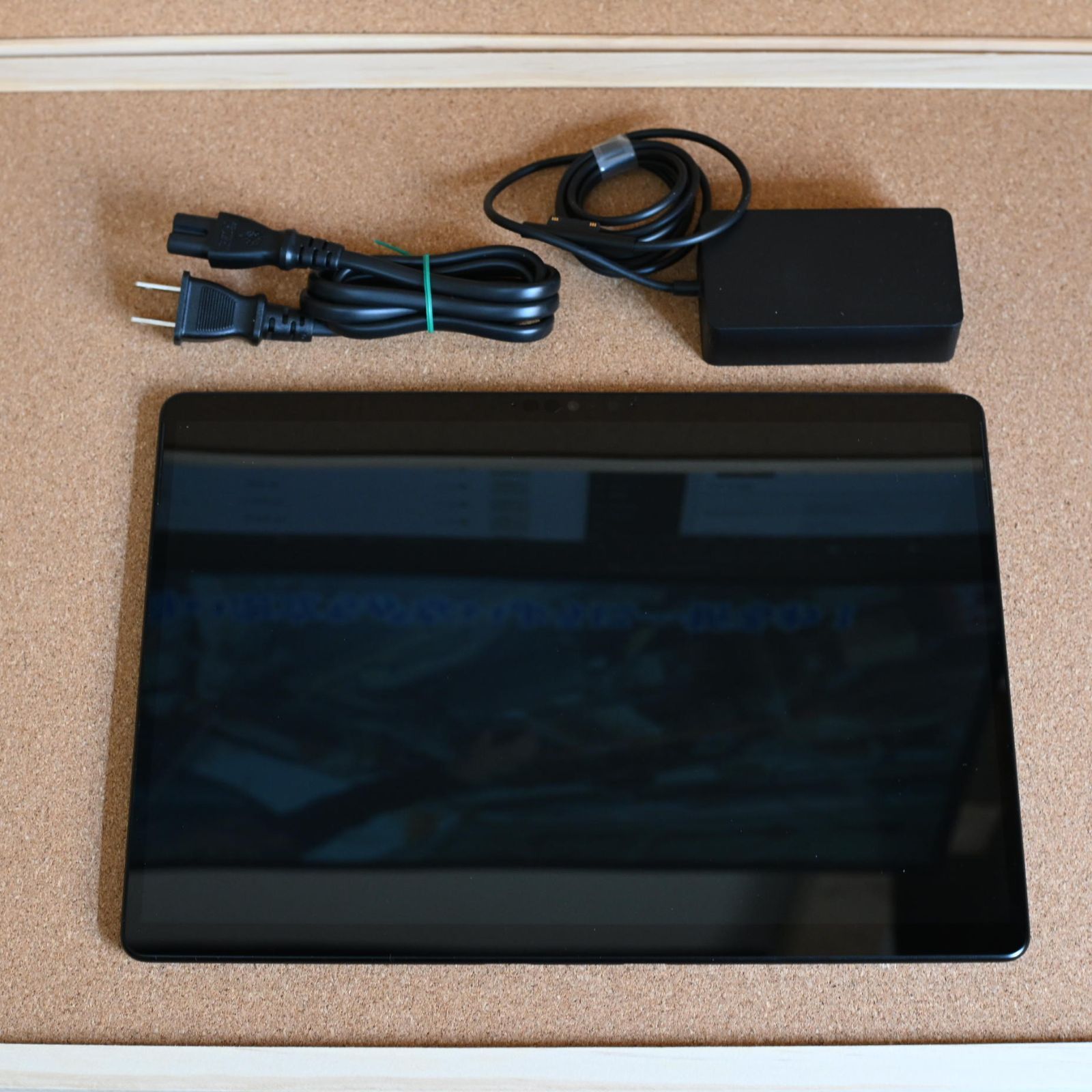 マイクロソフト Surface Pro X/Microsoft SQ1 / Office H&B 2019 マイクロソフト Surface Pro X/Microsoft SQ1 / Office H&B 2019