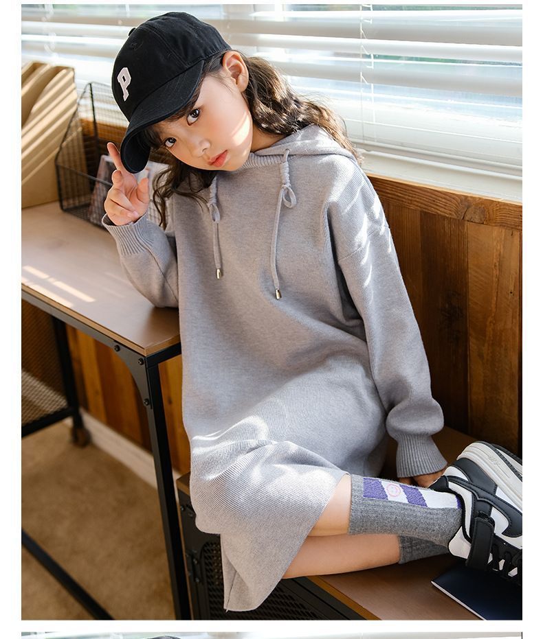 女の子 ワンピース 2025年 秋冬 韓国風 子供服 ガールズ 厚手 ニット カジュアル スポーツ セーター ワンピ 森ガール風 スカート zMMU997