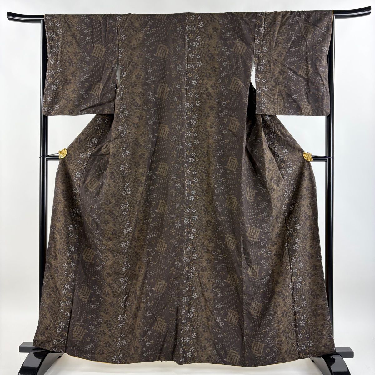 美品 トールサイズ ■ 結城紬 蚊絣紬 身丈168㌢裄70㌢ 美品 トールサイズ □ 結城紬 蚊絣紬 身丈168㌢裄70㌢ 美