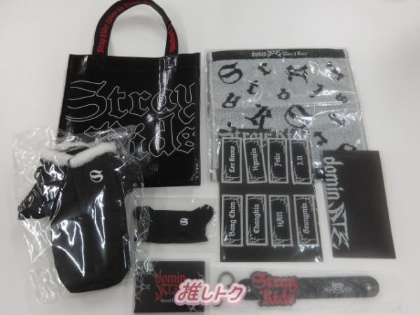 Stray Kids - StrayKids スキズ dominATE アプグレ アップグレード 特典 Stray Kids | Info