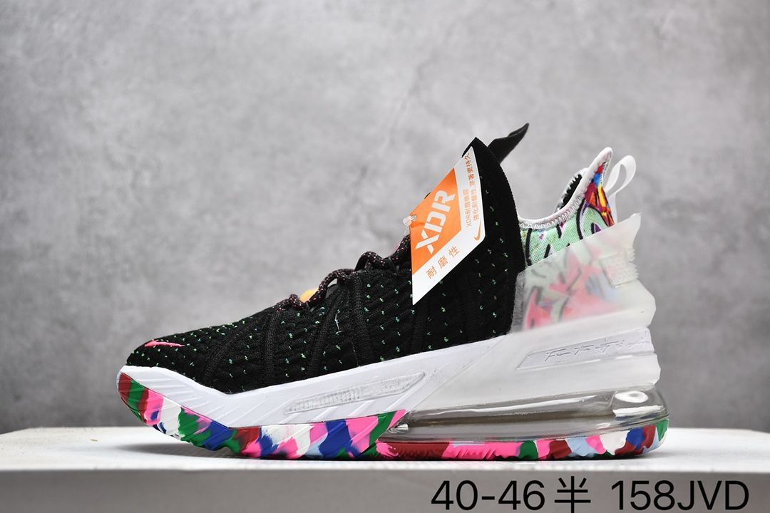 値下げします 新品 Nike LeBron 18 Multicolor