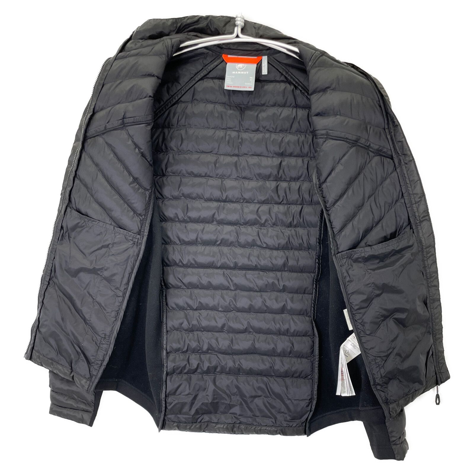 【新品】MAMMUT アルブラ インサレーション ジャケットXS MAMMUT マムート ﾌﾞﾗｯｸ ｱﾙﾌﾞﾗ ｲﾝｻﾚｰｼｮﾝﾀﾞｳﾝｼﾞｬｹｯﾄ S - メルカリ