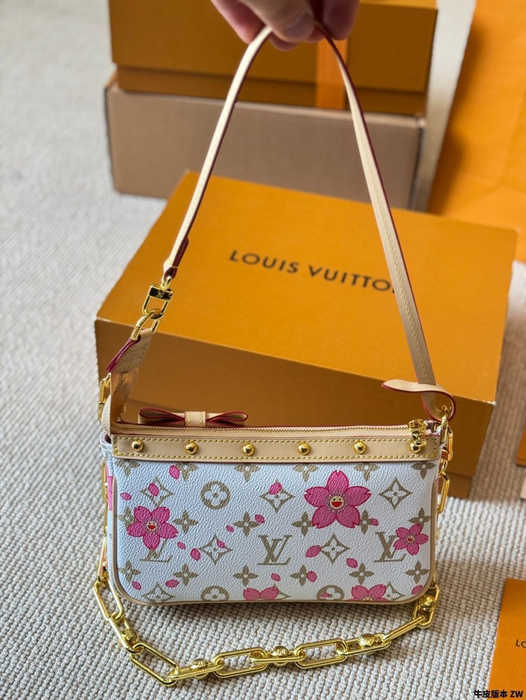 【LV◆希少カラー♡】 Louis Vuitton カーメル バッグ 210.jpg
