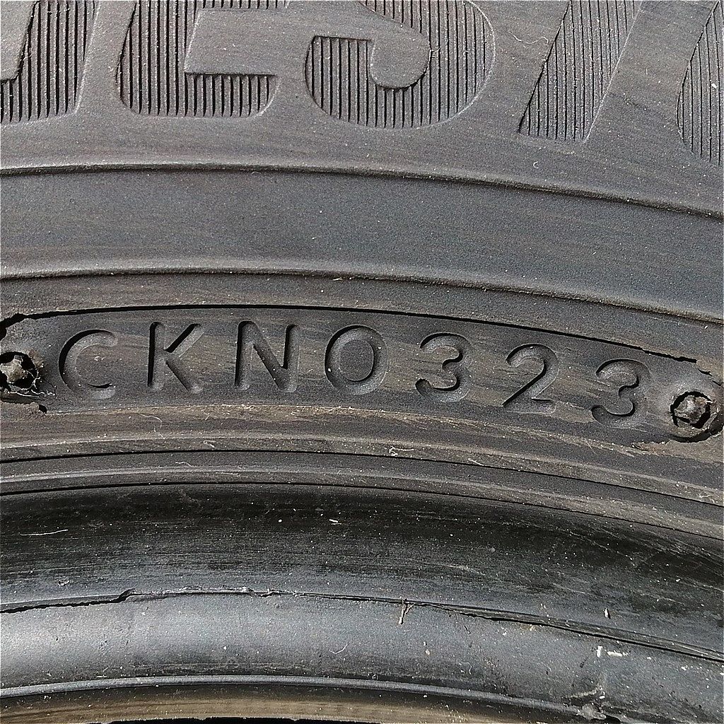 165|65R15 BRIDGESTONE
