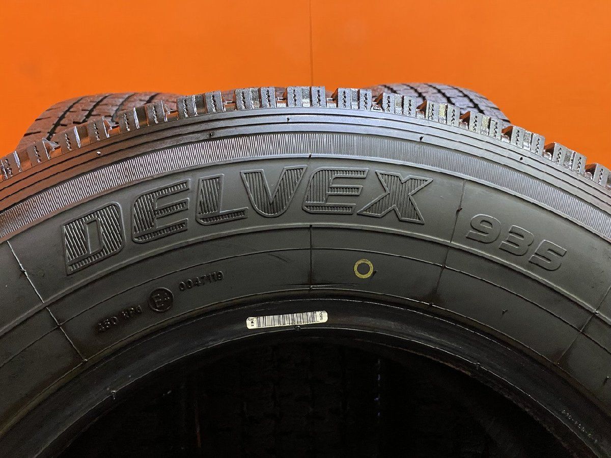 TOYO DELVEX 935 195/80R15 107/105N LT 15インチ スタッドレス 4本 24