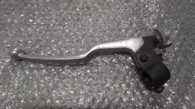 GSX250F　アクロス　GJ75A　の クラッチレバーホルダー:#1712713185