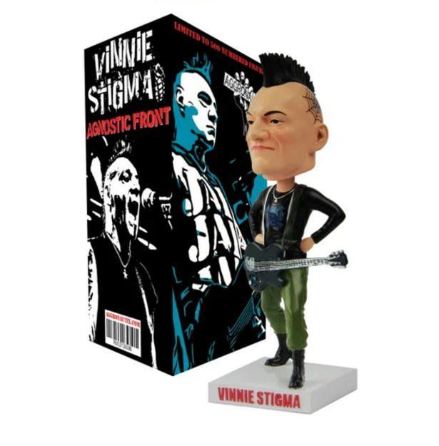 東映レトロソフビコレクション カメレオン男 新色蓄光 ミニソフビ ① 楽天市場】カメレオン男(新色蓄光)+ミニソフビ (仮面ライダーより