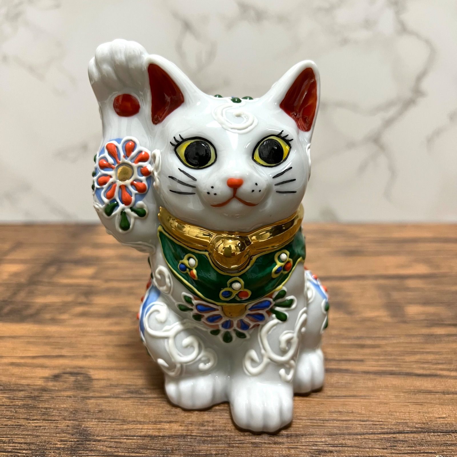 九谷焼】招き猫 4号 白盛 右手 金運招福 縁起物 新品 - メルカリ