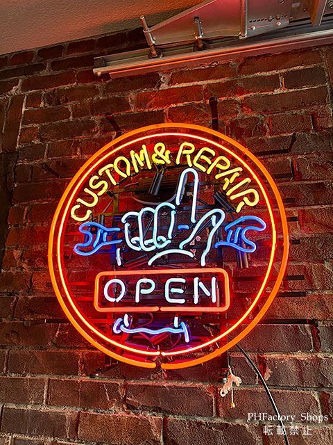 ネオンサイン CUSTOM-REPAIRE OPEN カスタムアンドリペア オープン ネオン管 照明 店舗装飾 インテリア ガレージング アメリカ雑貨 アメリカン雑貨 60x60cm A271