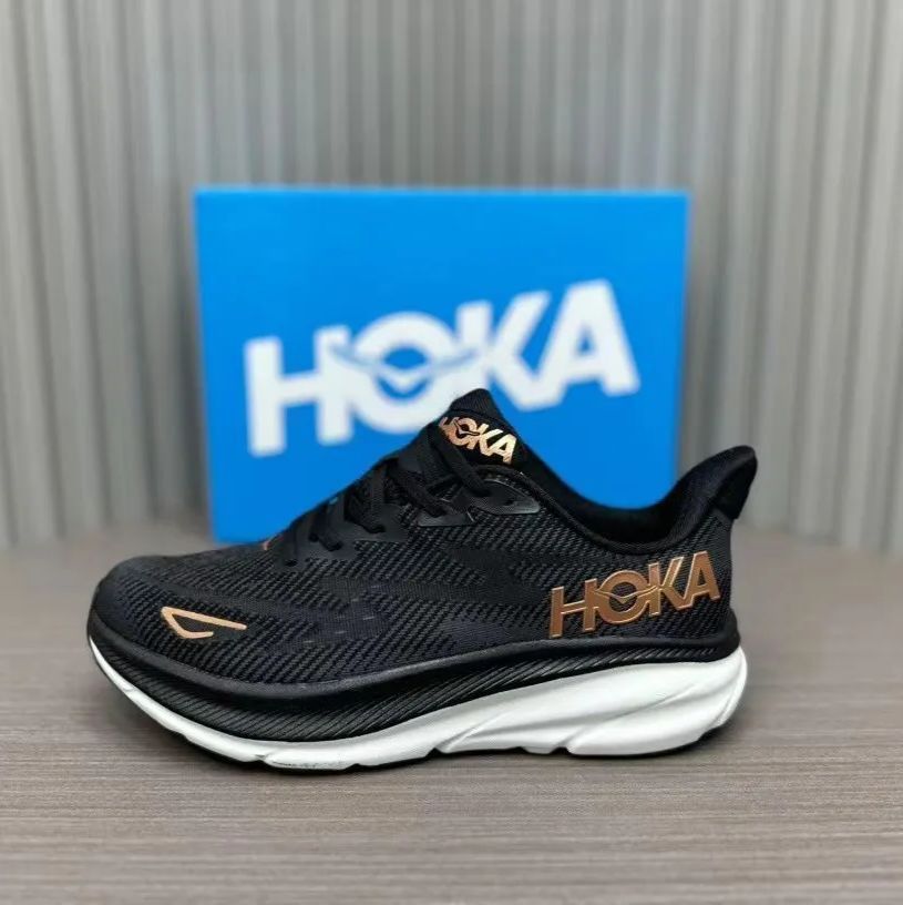 未使用 HOKA ONEONE Clifton 9 ホカオネオネ スニーカー