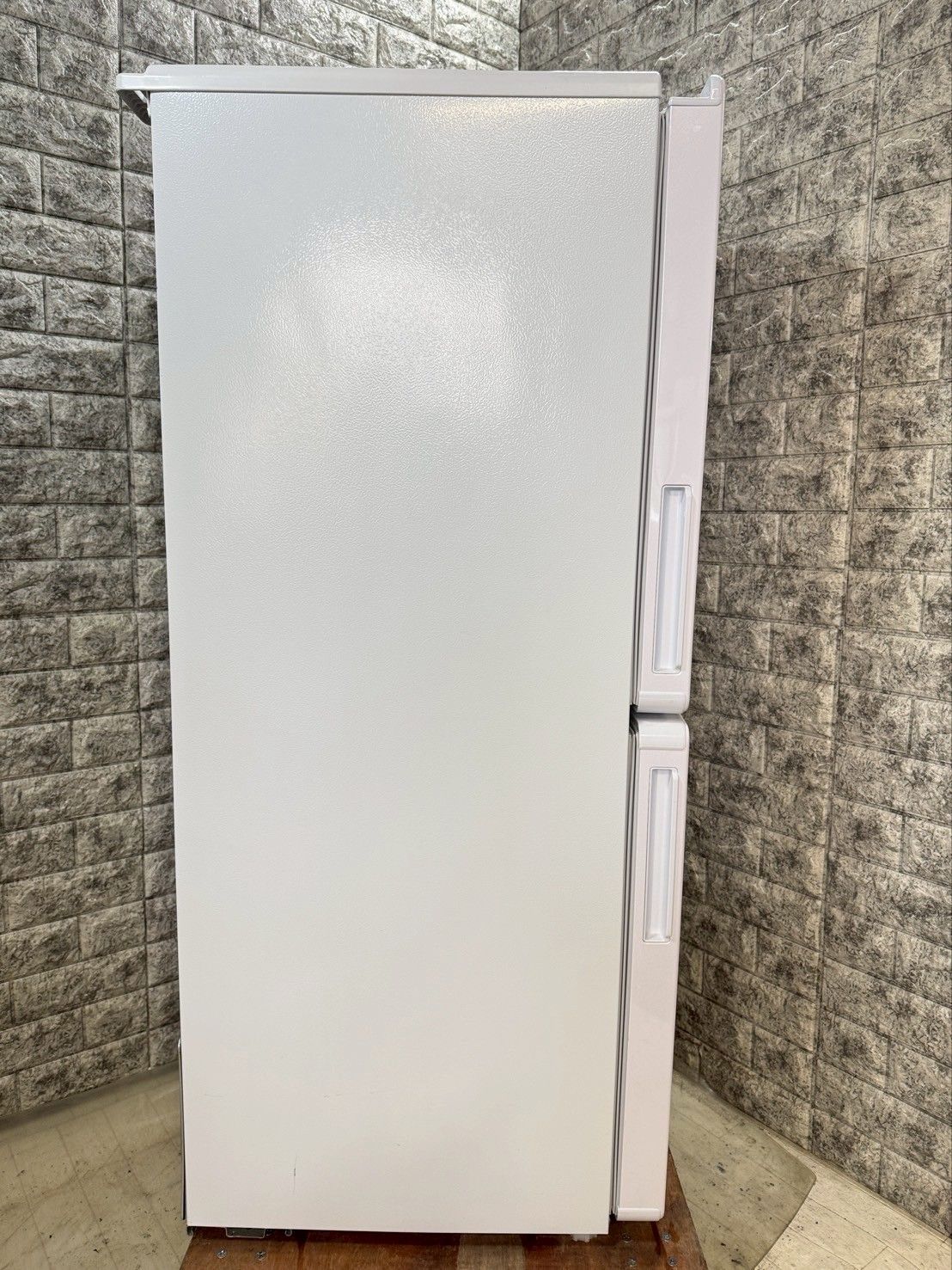 245 冷蔵庫　大型　200L～300L　人気　極美品　保証込　1～3人暮らし向 245 冷蔵庫 大型 200L～300L 人気 極美品 保証込 1～3人暮らし向