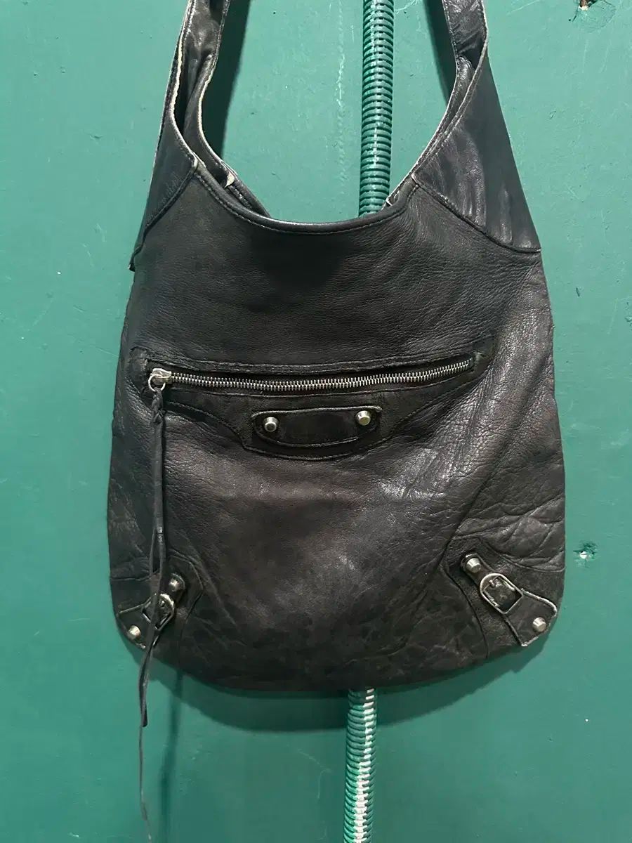 BALENCIAGA バレンシアガ ヴィンテージ クロスバッグ