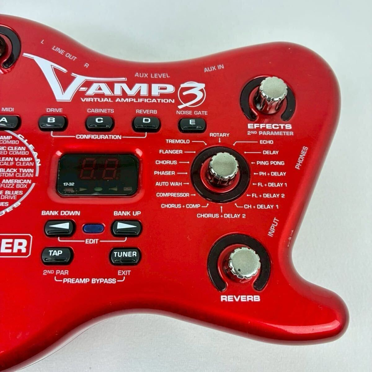 ギター BEHRINGER V-AMP3 Behringer VAMP3 Multi-Effects Guitar Effect Pedal for sale